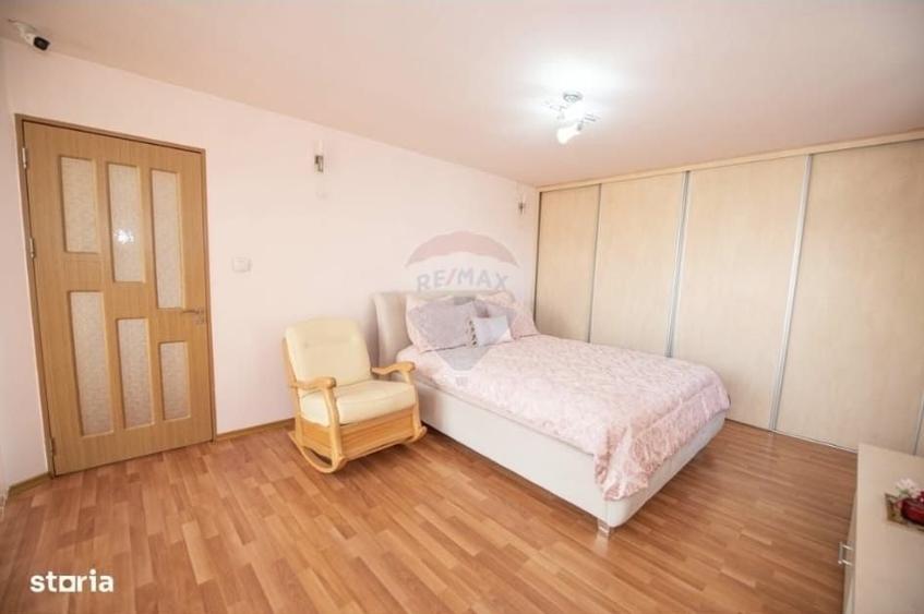 Casă cu 3 camere în Central