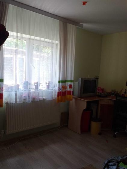 Casă cu 4 camere în Babadag
