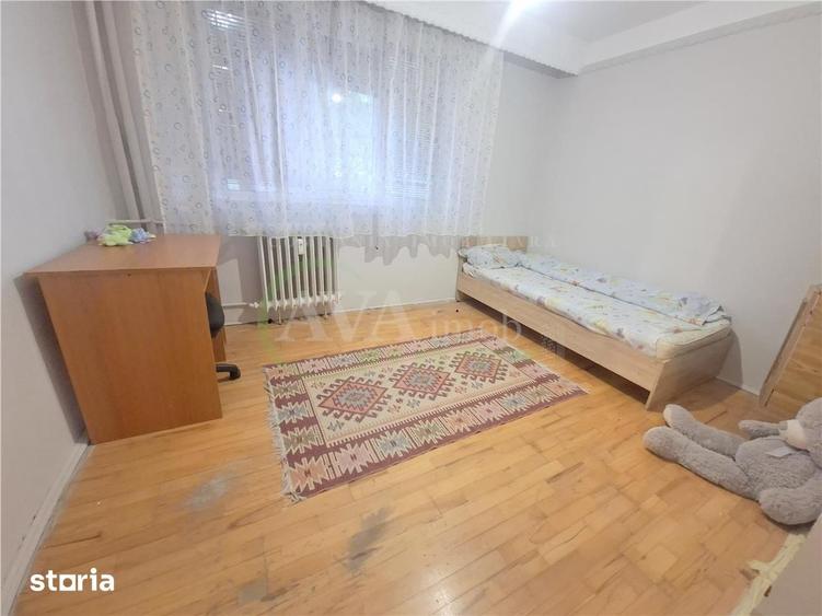 Apartament cu 3 camere în Izvoare