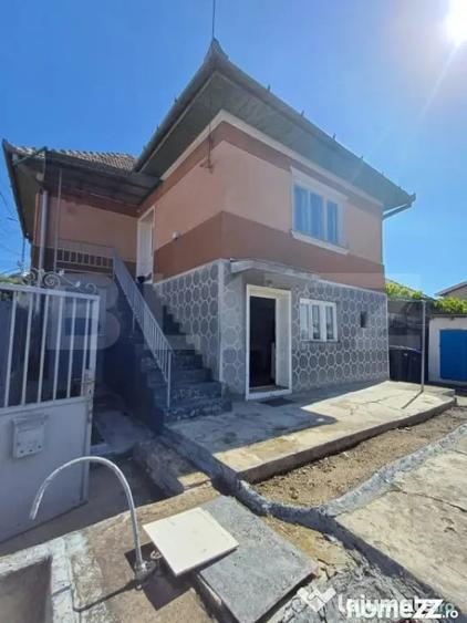 Casă cu 3 camere cu Teren 151 Mp în Turda