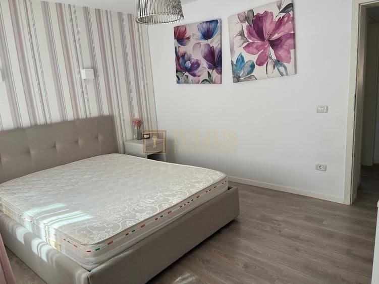 Apartament cu 3 camere decomandat, mobilat în Dumbrăvița