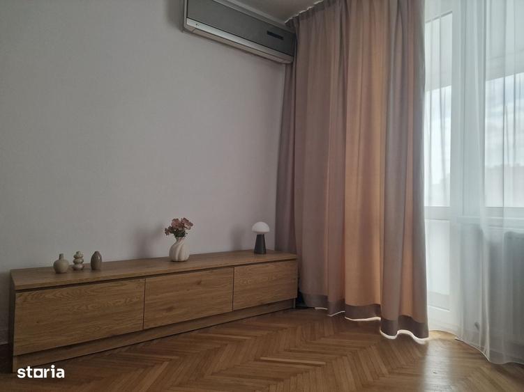 Sala Palatului\Cismigiu\Victoriei - 8