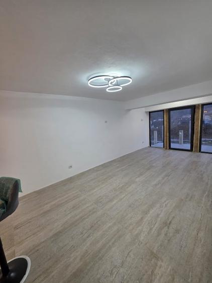 Casă individuală cu 3 camere cu Teren 1100 Mp în Central