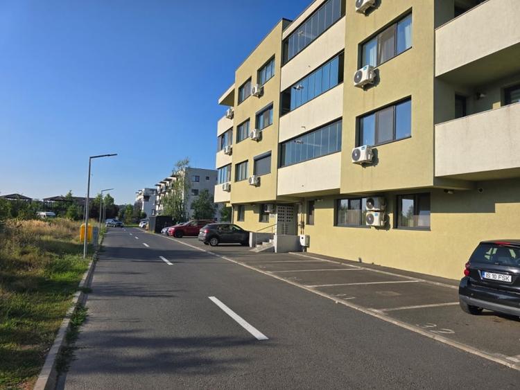 Apartament cu 2 camere decomandat în Otopeni