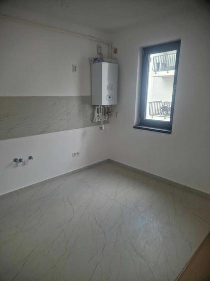 Apartament cu 2 camere decomandat în Sânpetru
