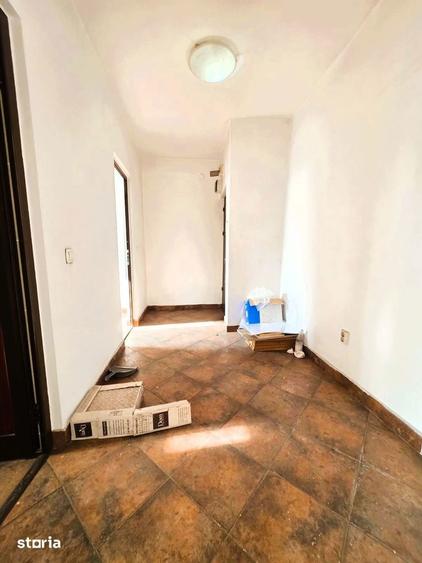 Apartament cu 2 camere în Tudor Vladimirescu