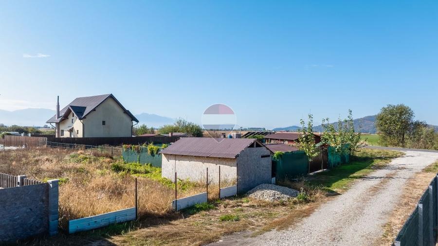 Teren Construcții intravilan de 511 mp, în Hărman