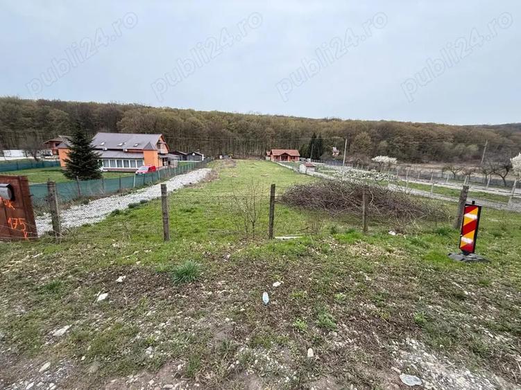 Teren de 3258 mp, în Hidiș