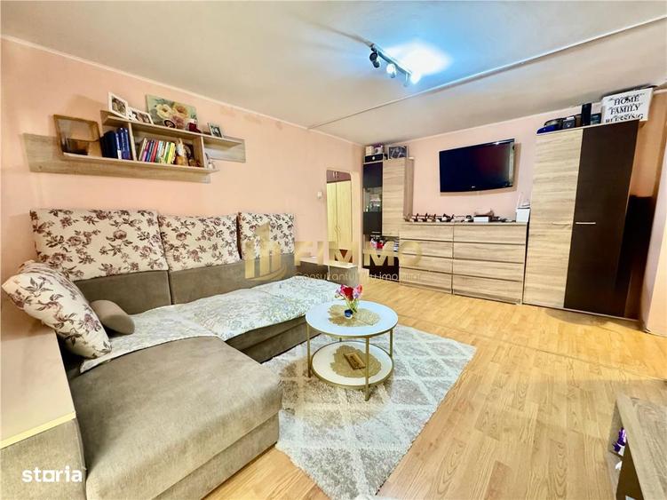 Apartament cu 2 camere semidecomandat în Central