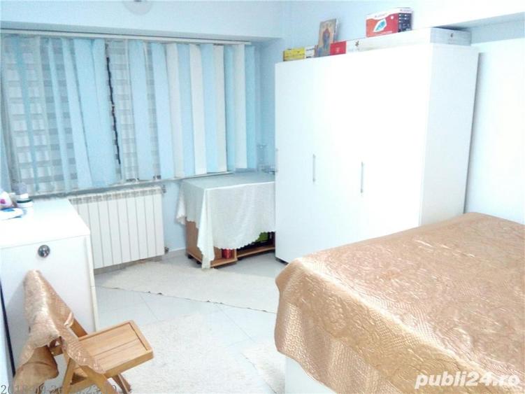 Apartament cu 3 camere decomandat în Tomis Mall