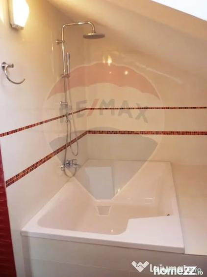 Casă cu 3 camere cu Teren 300 Mp în Subcetate