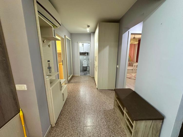 Apartament cu 3 camere decomandat în Ultracentral