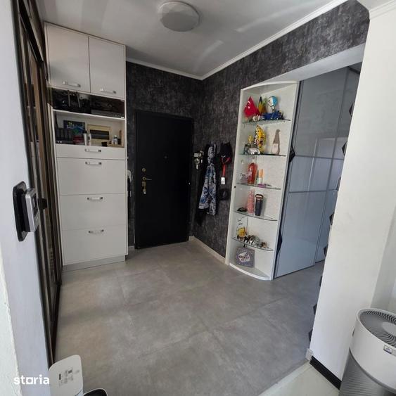 Apartament cu 3 camere în Dobroești