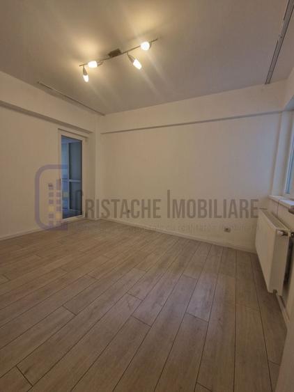 Apartament cu 3 camere, mobilat în Dristor