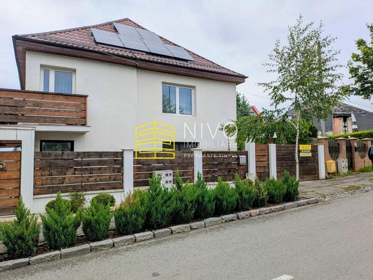 Casă individuală cu 4 camere cu Canalizare în Platou