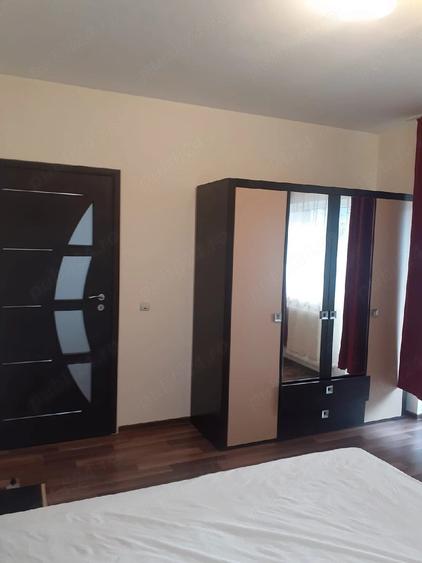 Apartament cu 2 camere decomandat în Florești