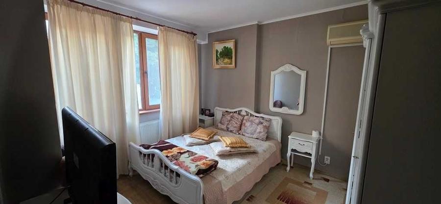 Apartament cu 2 camere decomandat în Exterior Vest