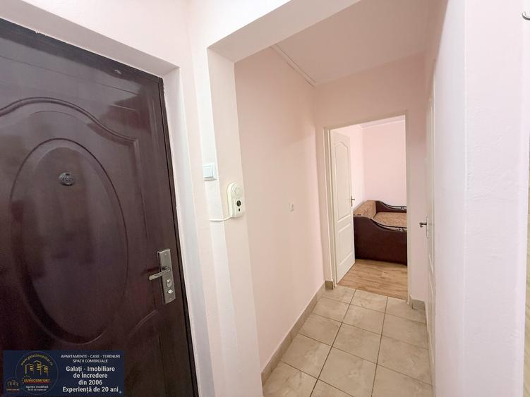 Garsonieră decomandată în Micro 40