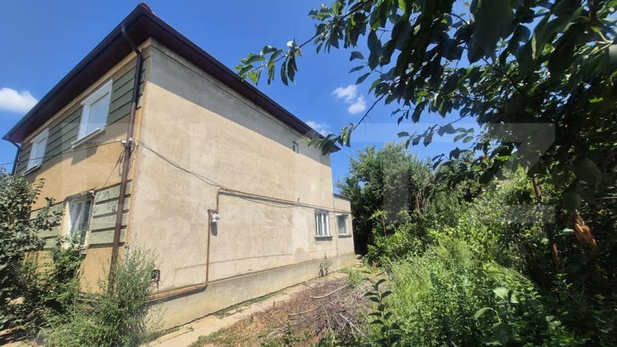 Casă cu 4 camere cu Teren 1500 Mp în Aurel Vlaicu