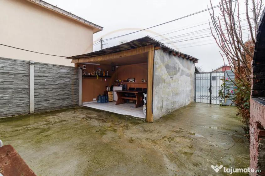 Casă cu 3 camere cu Teren 279 Mp în Dragomirești-Vale