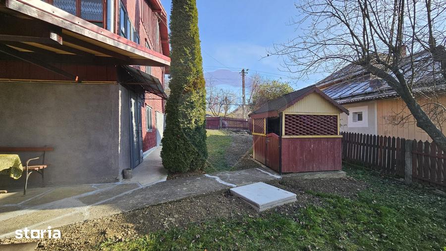 Casă cu 3 camere cu Teren 900 Mp în Poieni-Solca