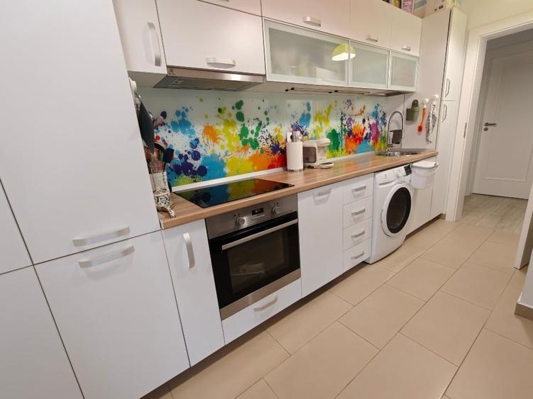 Apartament cu 2 camere decomandat, mobilat în Sisești