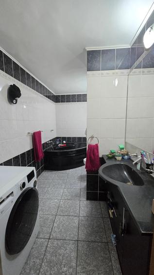 Apartament 4 camere transformat in 3, 110mp, 2 balcoane, centrala, Mall Vitan - 10