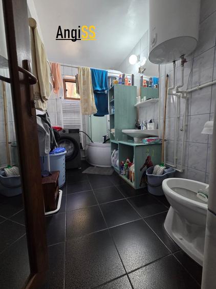 Apartament 2 camere GATA DE MUTAT cu balcon de 6m  + Centrala pe  Gaz - 2