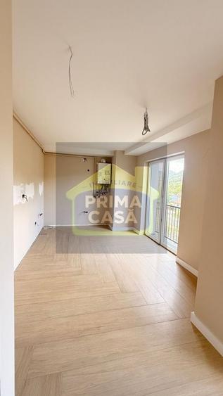 Apartament cu 3 camere decomandat în Orașul Vechi