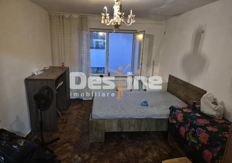 Garsonieră semidecomandată, mobilată în Complex Studențesc