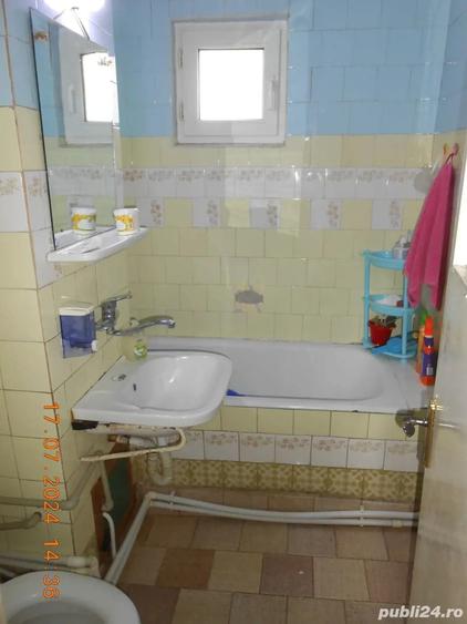 Apartament cu 4 camere decomandat în Central