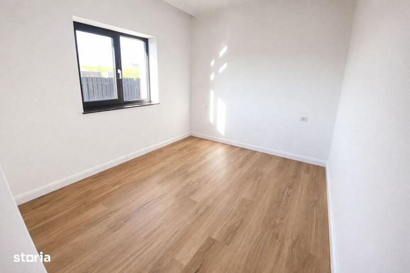 Casă cu 4 camere în Dancu