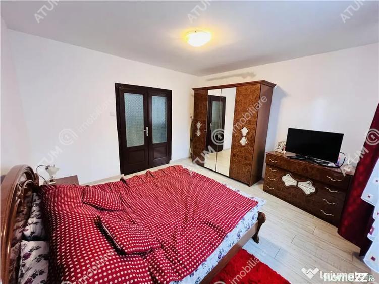 Casă cu 4 camere cu Teren 395 Mp în Trei Stejari