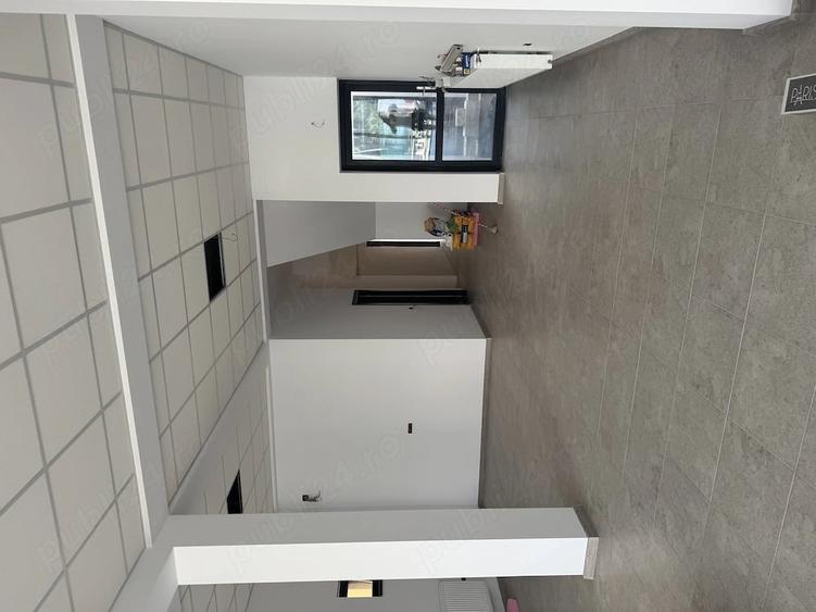 Spațiu comercial, de 140 mp, în Central