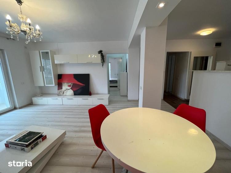 Apartament cu 3 camere decomandat în Herăstrău