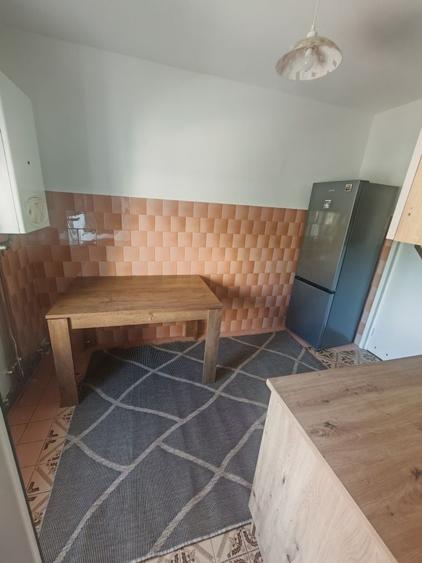Apartament cu 2 camere decomandat în Tudor