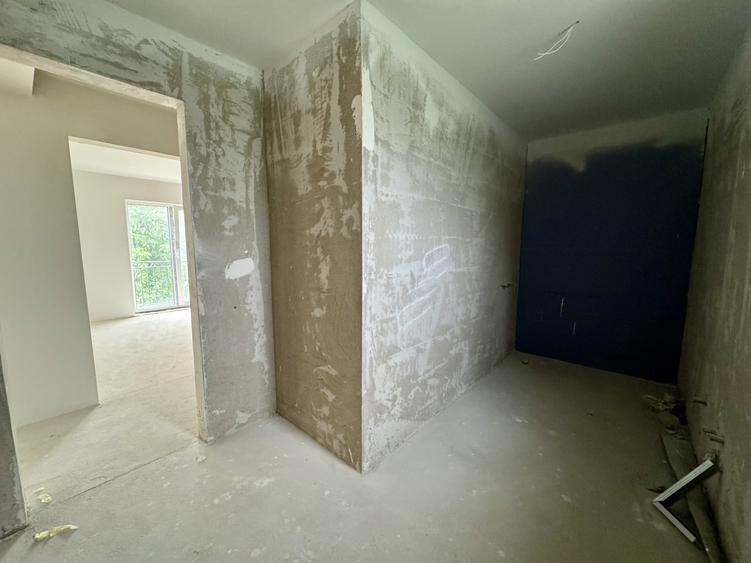 Duplex cu 4 camere cu Canalizare în Chinteni