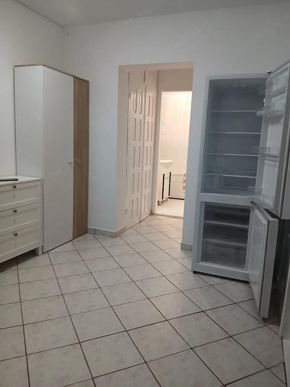 Apartament cu 2 camere decomandat în Galata