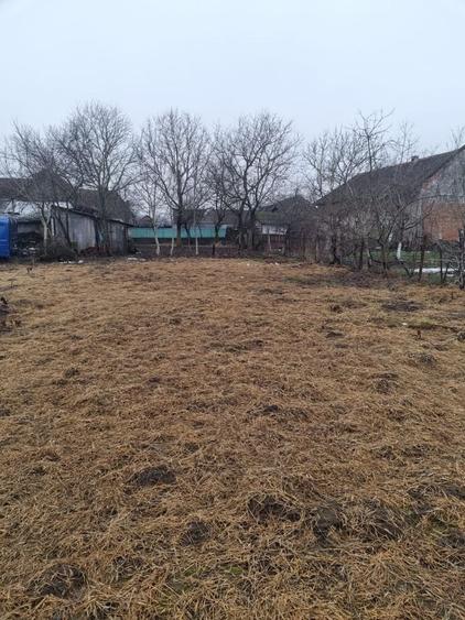 Casă cu 4 camere în Buteni