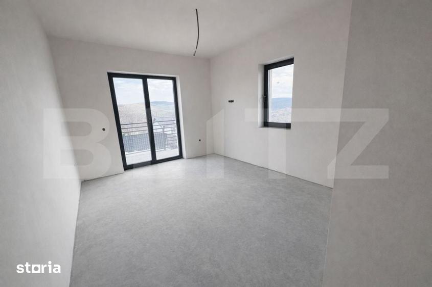 Casă cu 4 camere cu Teren 465 Mp în Apahida