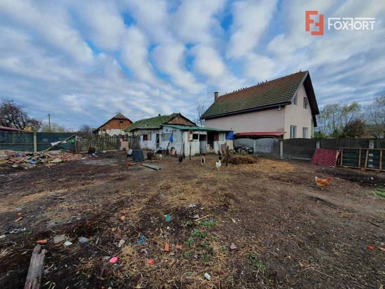 Teren Construcții intravilan de 1300 mp, în Jebel