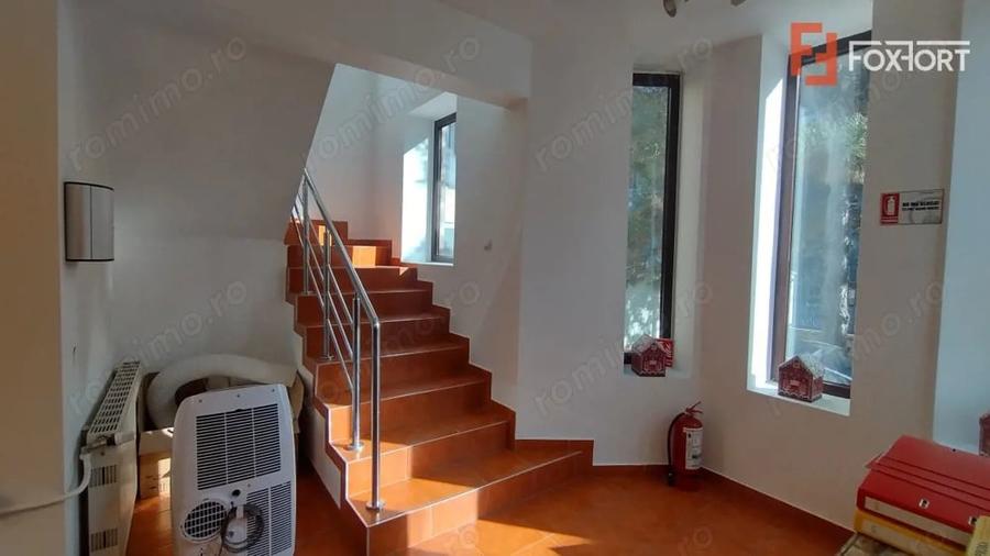 Casă cu 6 camere cu Teren 788 Mp în Bucovina