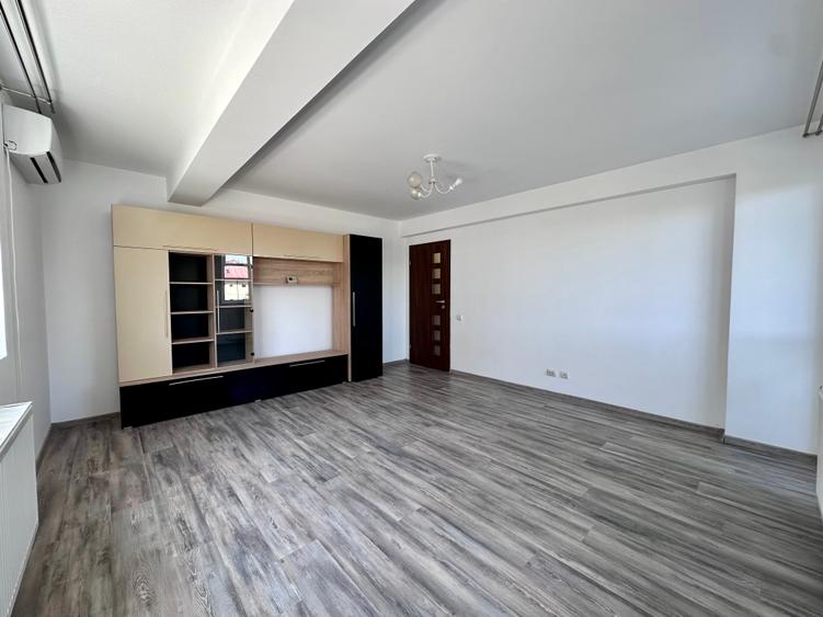 Apartament cu 2 camere decomandat în Berceni
