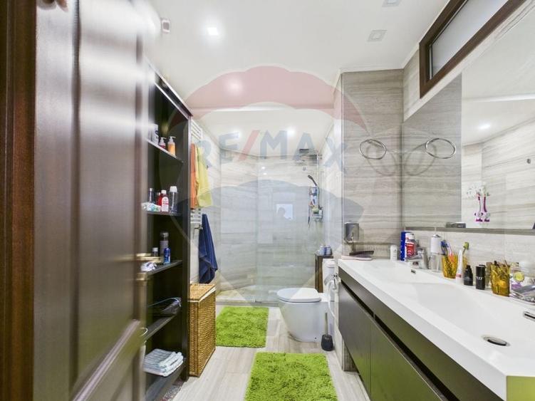 Apartament cu terasă într-o vilă interbelică B-dul Primaverii - 13
