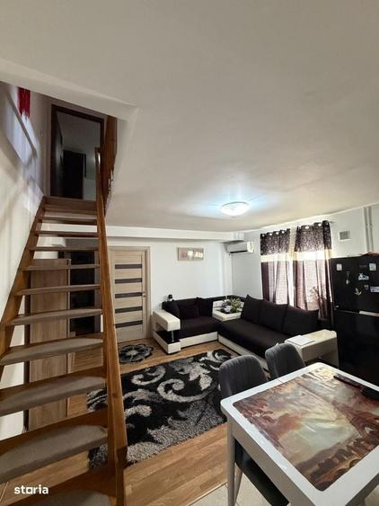 Apartament cu 4 camere în Berceni