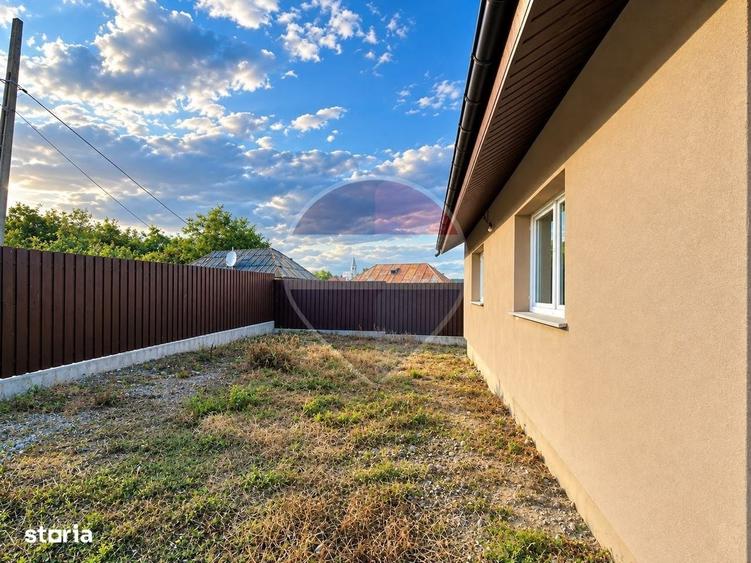 Casă cu 3 camere cu Teren 579 Mp în Faraoani