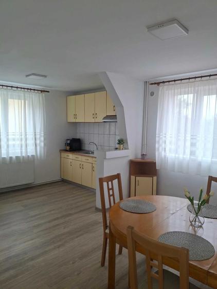 Casă cu 4 camere decomandat cu Teren 500 Mp în Lazaret
