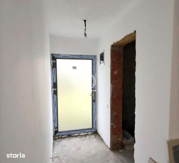 Casă cu 4 camere cu Teren 450 Mp în Central