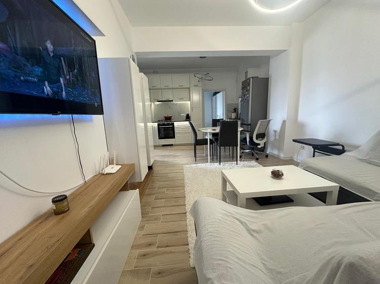 Apartament cu 3 camere circular în Theodor Pallady