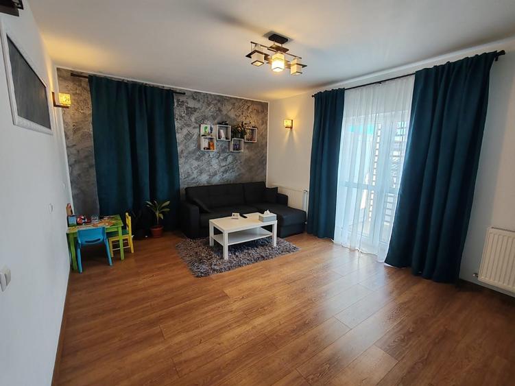 Apartament cu 2 camere decomandat în Central